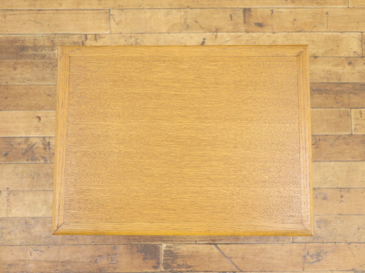 スモールテーブル 64417 アンティーク家具 ウェブサイト商品一覧 日本