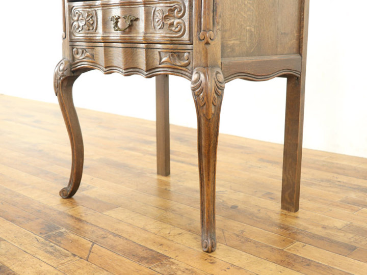 小ぶりなアンティークチェスト 猫脚チェスト 64465 アンティーク家具