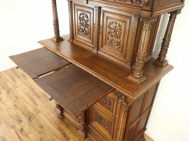 素晴らしい彫刻とデザイン キャビネット 64487b アンティーク