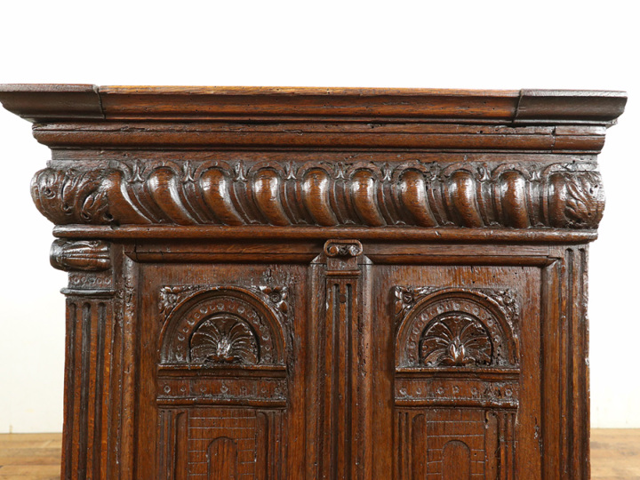 コファーを加工してローボードにしてみました テレビボードにおすすめ