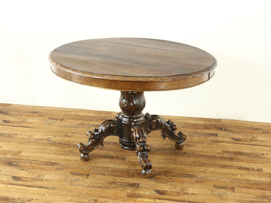 ボタニカルな彫刻 楕円形天板のテーブル 64569 アンティーク家具