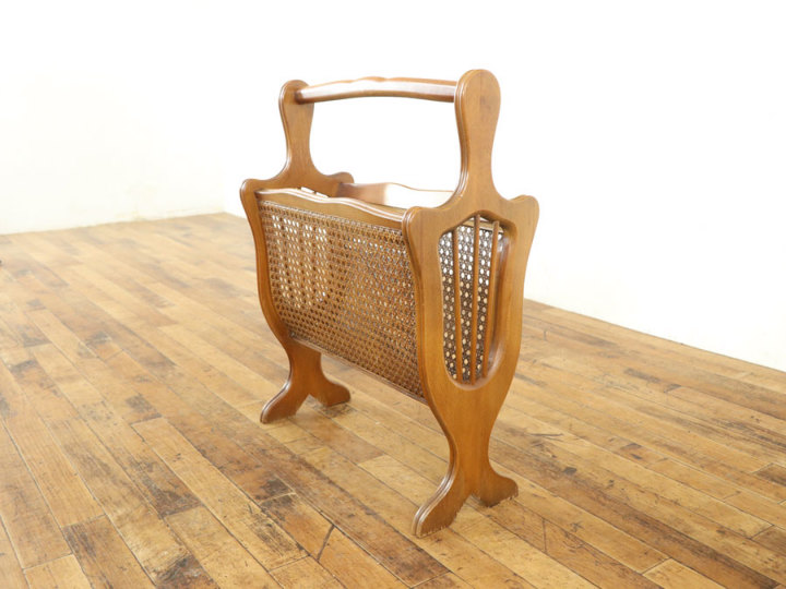 取っ手付きが便利なマガジンラック 64612c アンティーク家具 ウェブ