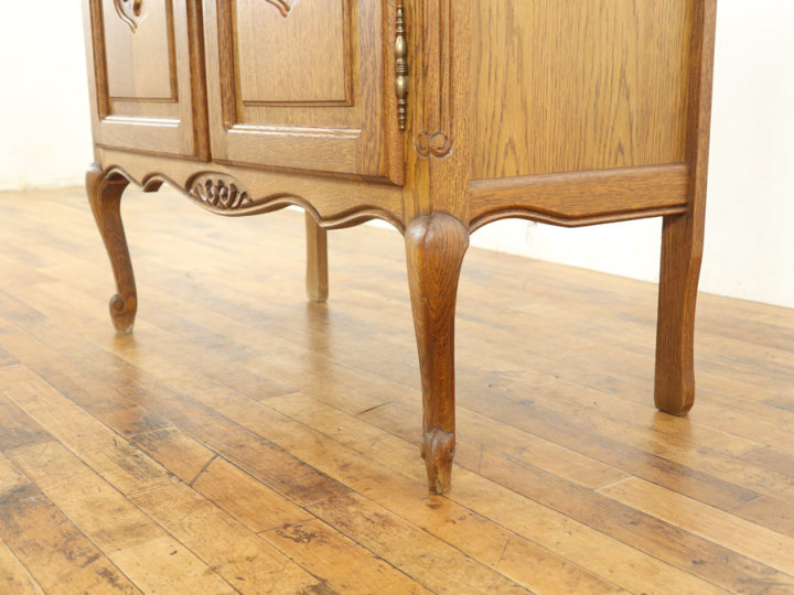 キャビネット 猫脚 アンティーク 猫脚サイドキャビネット 64676 アンティーク家具 ウェブサイト商品一覧