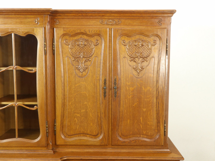 たっぷり収納！横長サイズの猫脚キャビネット 64714 アンティーク家具