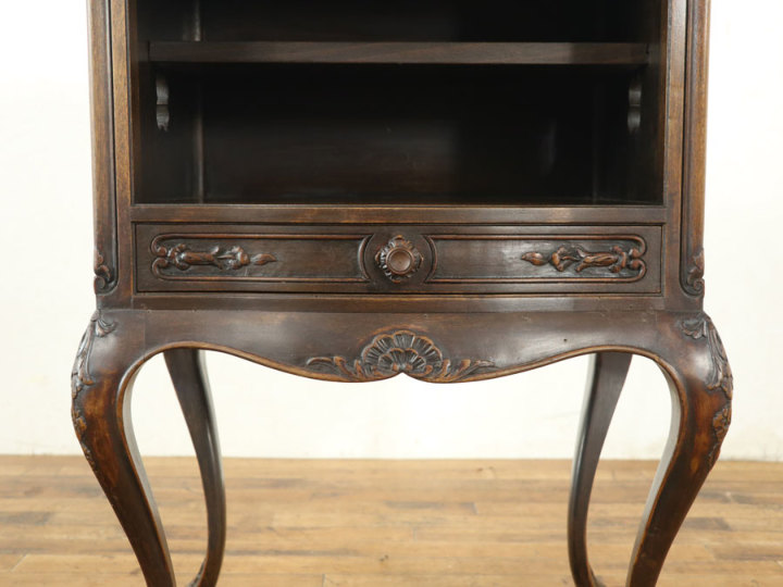 曲線的で優雅なデザイン ナイトテーブル 64755 アンティーク家具