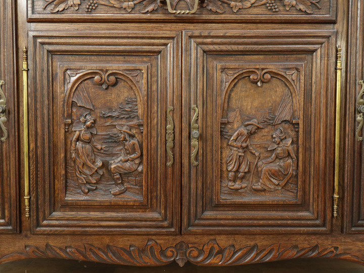 送料込み⭐️新品フランス製⭐️一台限り⭐️ AGES‼️ 1800年代中頃 フランスキャビネット 70380 アンティーク家具 ウェブ