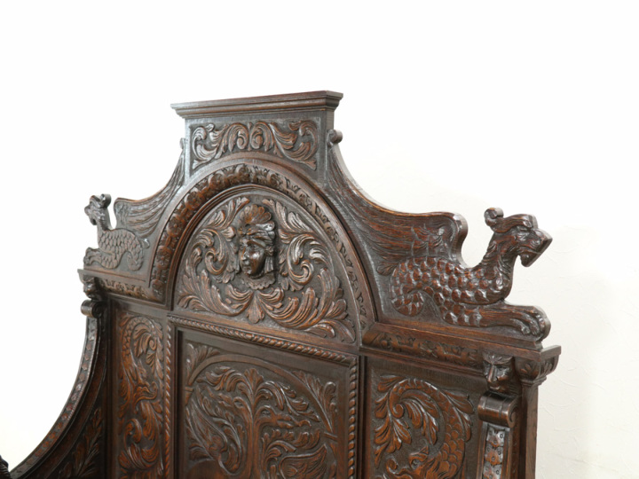 ルネサンス様式の特徴的なデザイン 1900年頃 フランスアンティーク