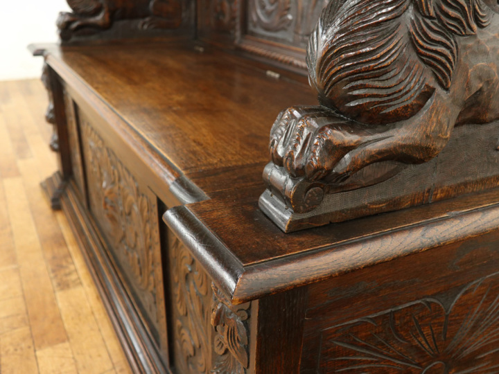 ルネサンス様式の特徴的なデザイン 1900年頃 フランスアンティーク