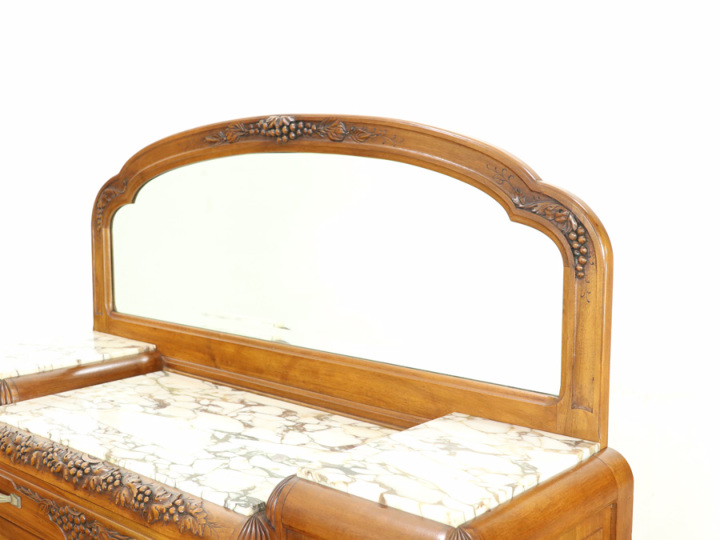 これぞアールデコ 特徴的なデザインのサイドボード 64917 アンティーク