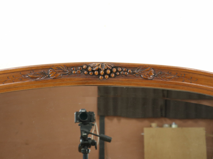 これぞアールデコ 特徴的なデザインのサイドボード 64917 アンティーク