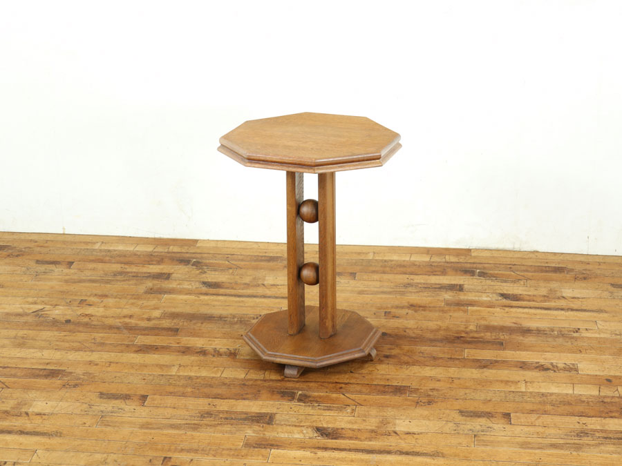 アールデコの個性的な雰囲気 サイドテーブル 65103 アンティーク家具