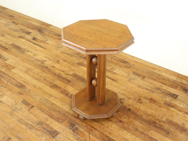 アールデコの個性的な雰囲気 サイドテーブル 65103 アンティーク家具