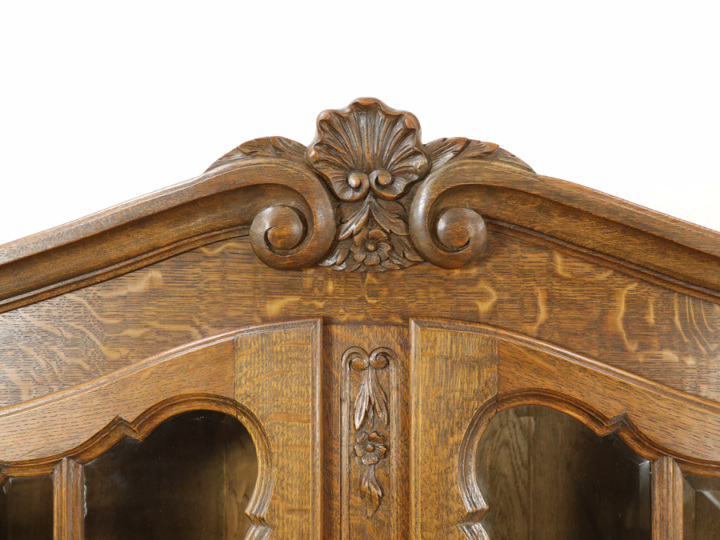 アンティーク調 ガラス張り キャビネット 面取りガラスの美しいフレンチディスプレイキャビネット 65136