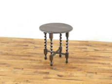 �A���e�B�[�N�Ƌ� �X���[���e�[�u�� 65284