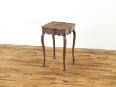 �A���e�B�[�N�Ƌ� �X���[���e�[�u�� 65304