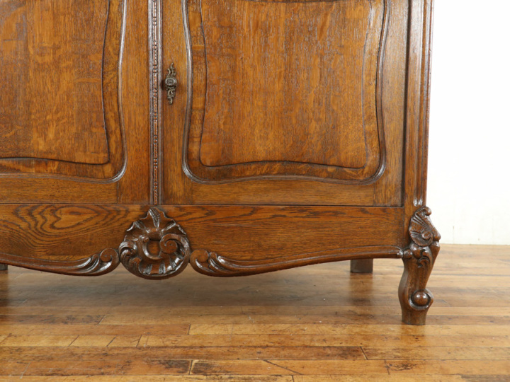 収納量も魅力 フランスアンティーク キャビネット 65331 アンティーク