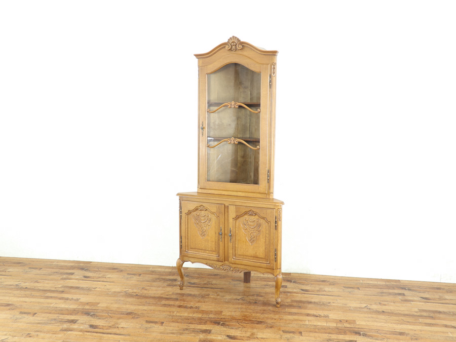 かわいいデザイン 希少なお品 猫脚コーナーキャビネット 65347