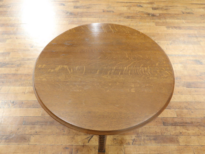 ツイストレッグ コーヒーテーブル 65395 アンティーク家具 ウェブ