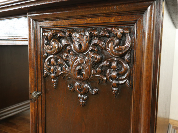 天板再塗装済み 重厚な雰囲気 大きめサイズのデスク 70175