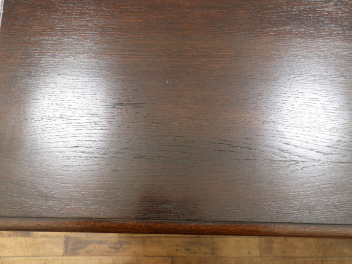 天板再塗装済み 重厚な雰囲気 大きめサイズのデスク 70175