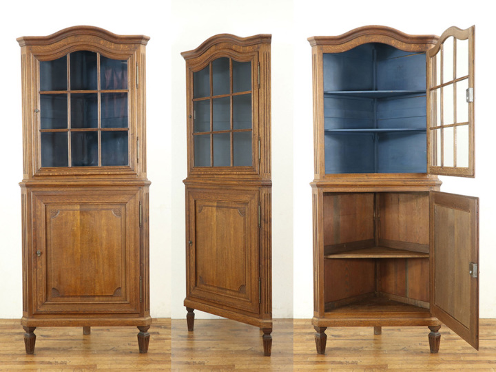 素朴でかわいい コーナーキャビネット 70180 アンティーク家具 ウェブ