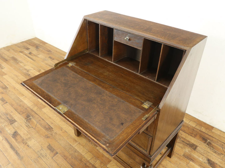 控えめさが可愛い ライティングビューロー 70265 アンティーク