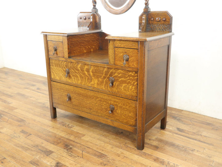 縦長ミラーの英国ドレッサー 70267 アンティーク家具 ウェブサイト商品