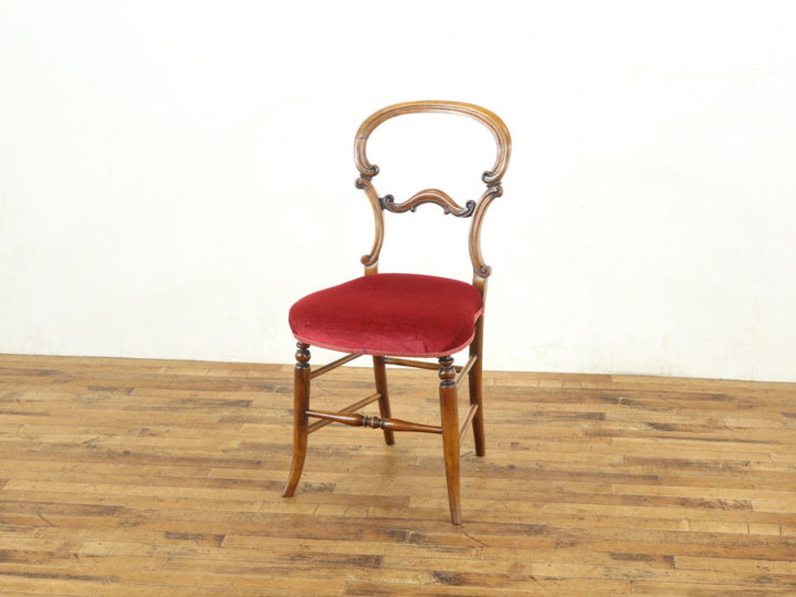 ヨーロッパでみた椅子の面影 バルーンバックチェア 70350 アンティーク
