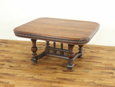 �A���e�B�[�N�Ƌ�@�A���e�B�[�N�t���b�N�X