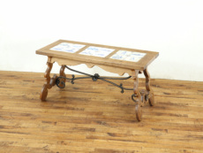 �A���e�B�[�N�Ƌ� �^�C���g�b�v�R�[�q�[�e�[�u��