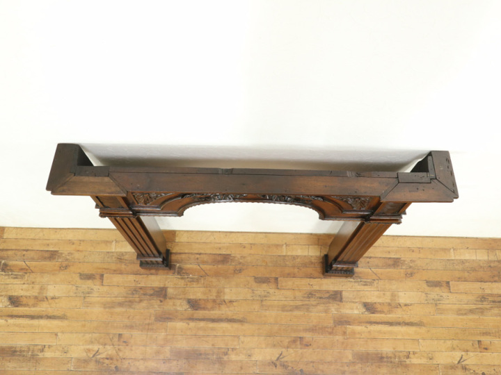 マントルピース Chanté公式｜マントルピース クラシックな彫刻 優雅さ