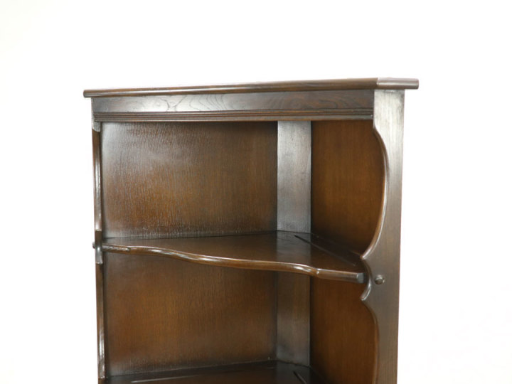 Ercolアーコール★コーナーキャビネット★イギリスヴィンテージ★木製家具★ Ercolアーコール☆コーナーキャビネット☆イギリスヴィンテージ