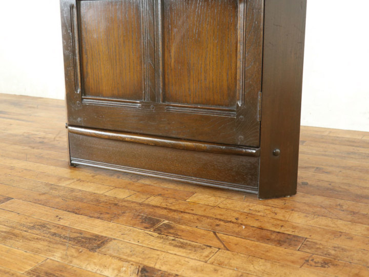 ERCOL(アーコール) コーナーキャビネット 80221 アンティーク家具