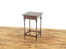 �A���e�B�[�N �I�P�[�W���i���e�[�u�� 80250b