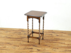 �A���e�B�[�N�Ƌ�I�P�[�W���i���e�[�u�� 80346