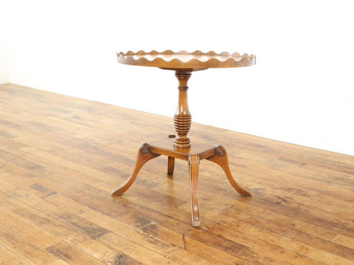 4本脚タイプ ワインテーブル 80375 アンティーク家具 ウェブサイト商品