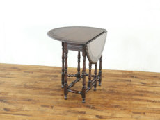 �A���e�B�[�N�Ƌ�Q�[�g���b�O�e�[�u�� 80376