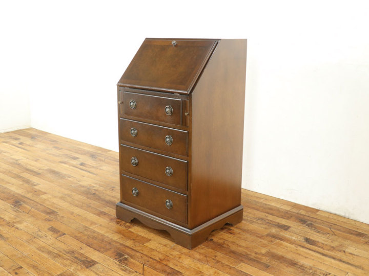 サイズと実用性も魅力 ライティングビューロー 80426 アンティーク家具