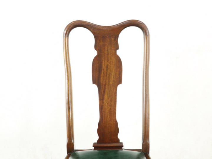 上品なデザイン イギリスアンティーク 張替済クイーンアンチェア 80427