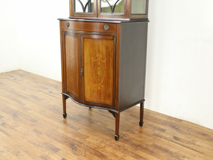 ほんとに希少なサイズです クロス張替済エドワーディアンショーケース