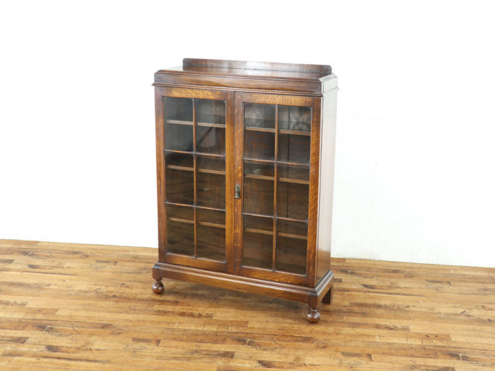 味わいも魅力 イギリスアンティーク家具 ブックケース 80548