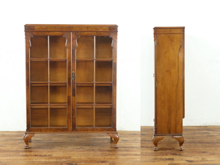 明るめの印象 美しい杢目 ブックケース 80553 アンティーク家具 ウェブ