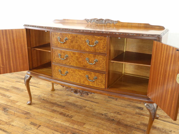 アンティーク　サイドボード　直接渡し希望 アンティークサイドボード直接渡し希望