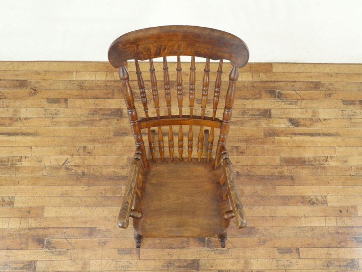 読書・編み物・うたた寝 ロッキングチェア 80557 アンティーク家具