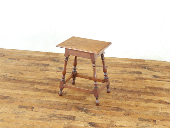 �A���e�B�[�N�Ƌ� ���e�[�u�� 80573d