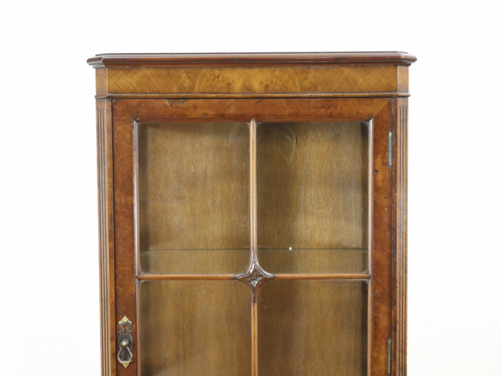 特徴的なサイズ 店舗什器にも ショーケース 80582 アンティーク家具