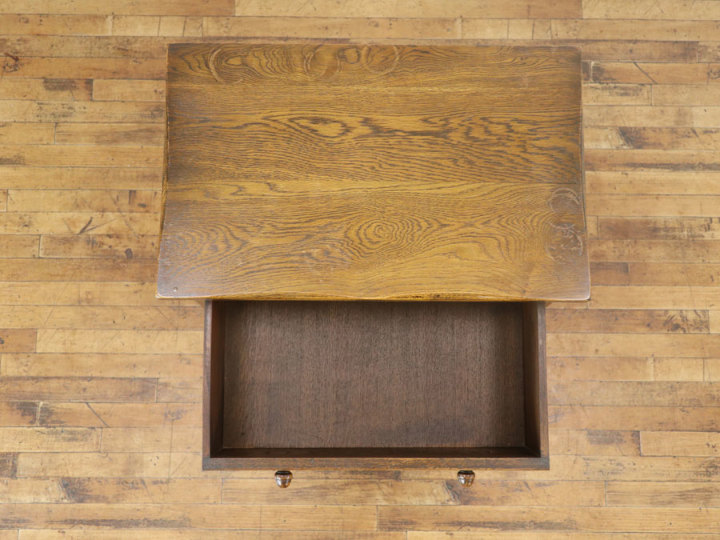 引き出したっぷり 英国チェスト 80602a アンティーク家具 ウェブサイト