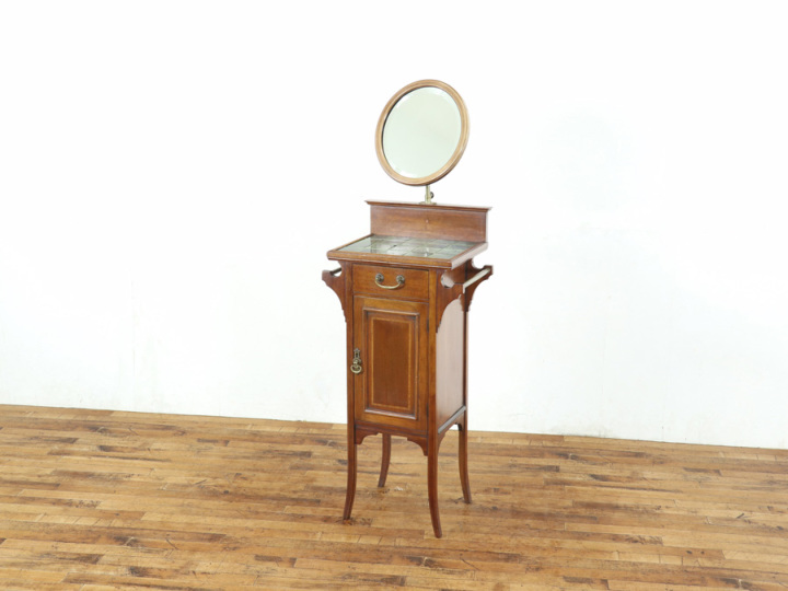 �A���e�B�[�N�Ƌ� �V�F�[�r���O�X�^���h 80645