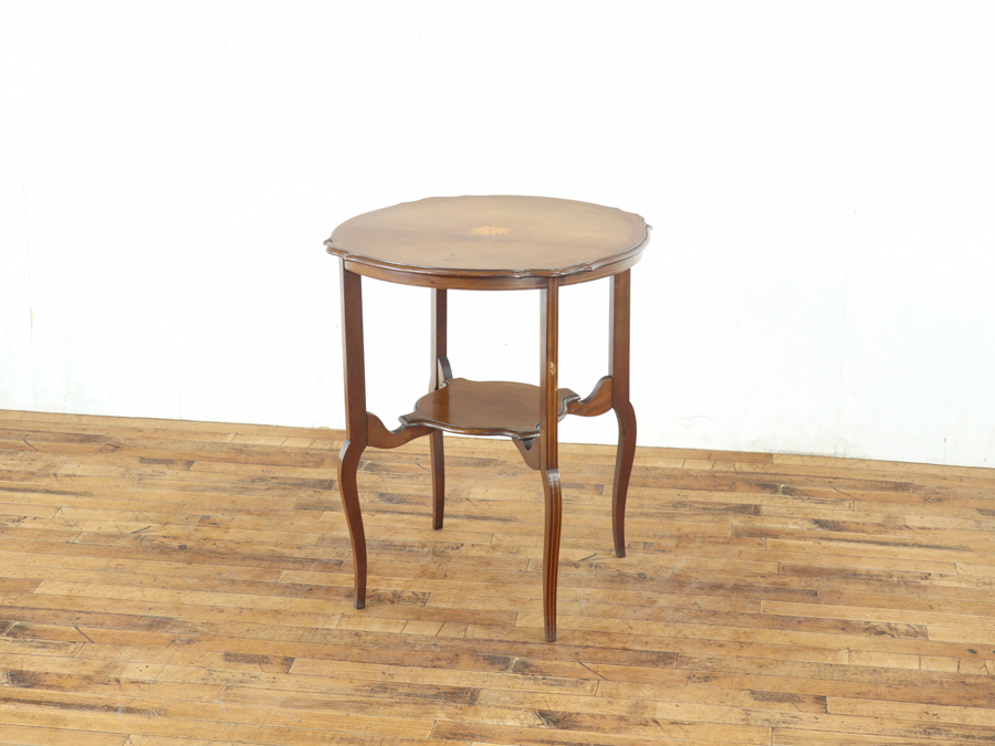 かわいい天板形状 ウィンドウテーブル 80771 アンティーク家具 ウェブ