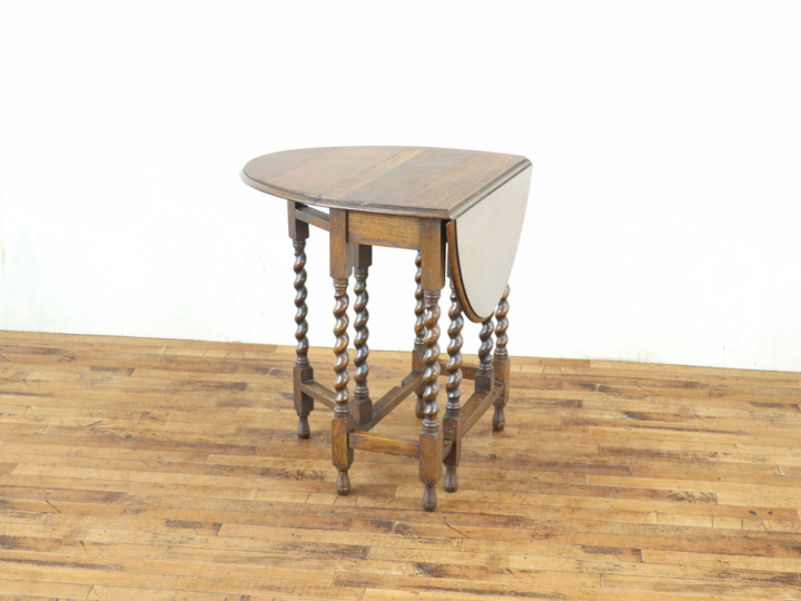 �A���e�B�[�N�Ƌ� �Q�[�g���b�O�e�[�u�� 80828